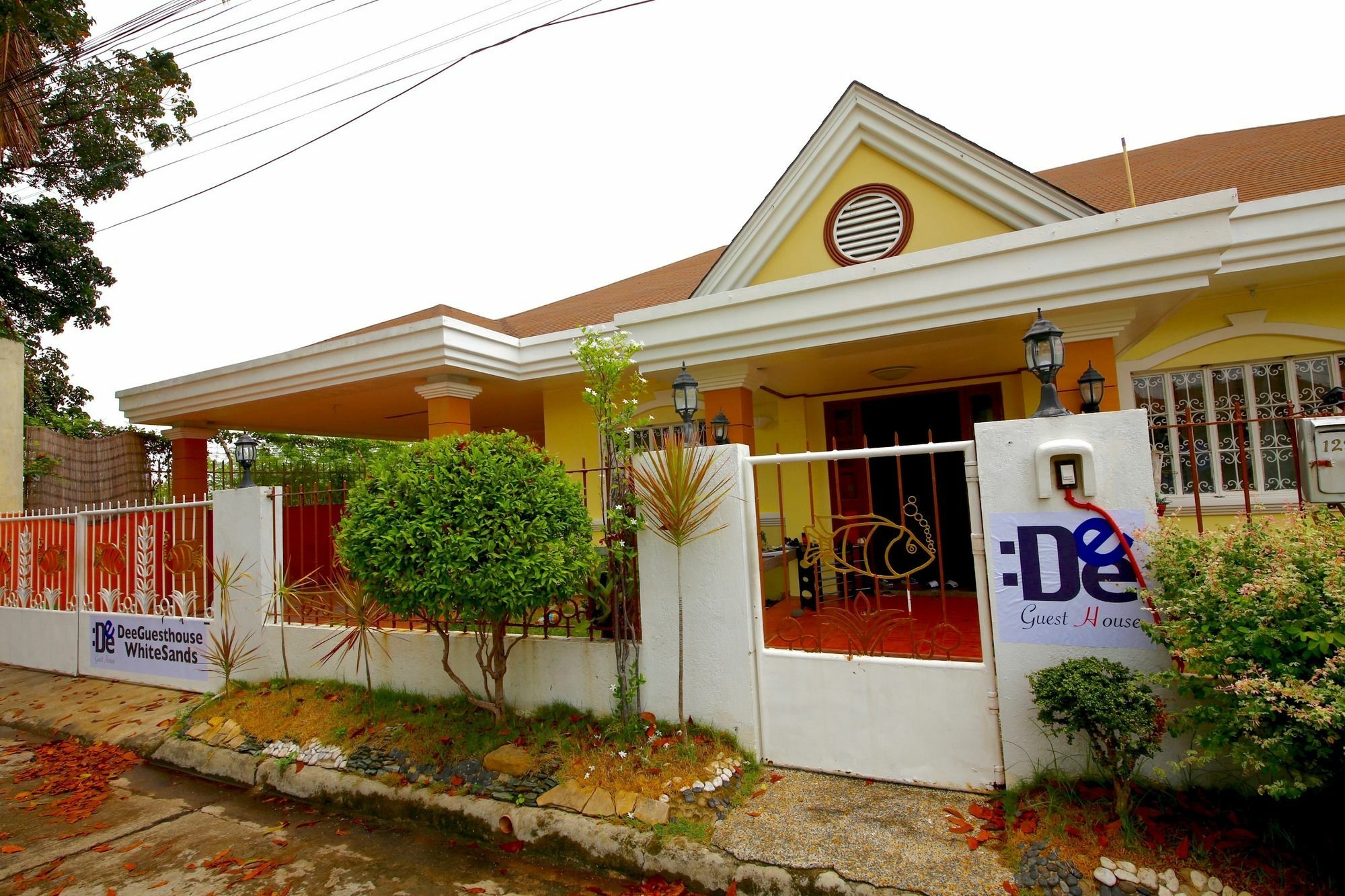 Dee Guesthouse White Sands Lapu-Lapu City Exterior foto