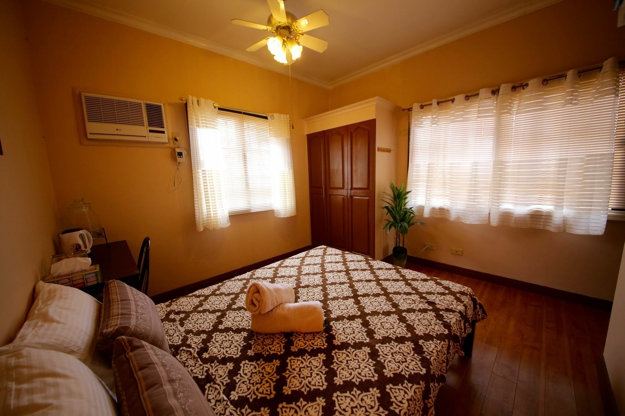 Dee Guesthouse White Sands Lapu-Lapu City Exterior foto